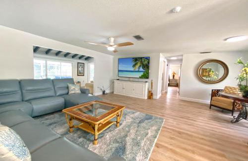 Siesta Key Paradise, Vacation Pool Home, Near Beach, Restaurants and More - Foto 1