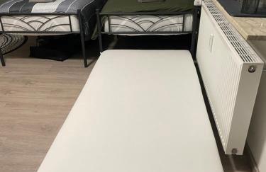 Sky Studio Apartment 1,5 Zimmer für 4 Leute Zentral 35qm S-Bahn Mercedes Benz - Foto 17