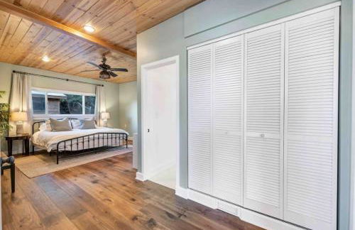 Modern Family Farmhouse with Pool, Jacuzzi, Putting Green, Treehouse, Bocce and more - Foto 46