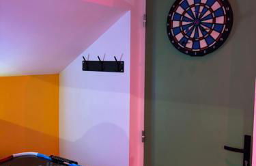 GAME ZONE Maison Unique hyper centre ville, proche toutes commodités - Foto 34