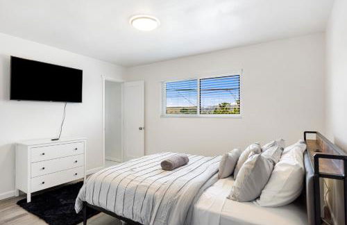 Cozy House Minutes From Downtown - Foto 24