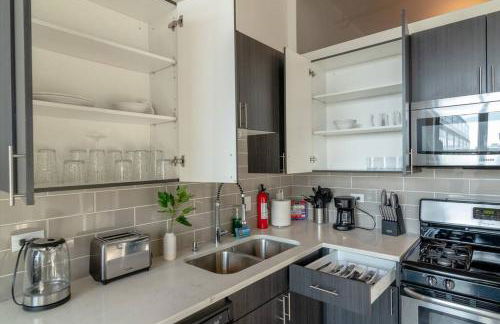 Chicago 2BR Suite Perfect for Convention and Business Trips Near McCormick Place, Arena, Soldier Field and Grant Park - Foto 9