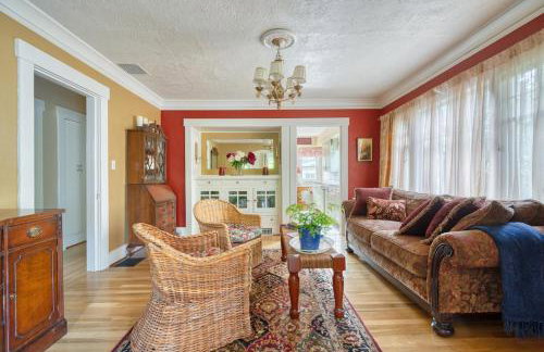 Charming Home, Wonderful Neighborhood! - Foto 28