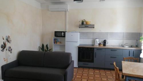 Loré Appartement Climatisé avec terrasse - Foto 2