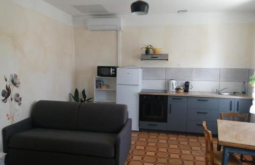 Loré Appartement Climatisé avec terrasse - Photo 2