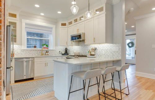 Hot Tub, Fire Pits Ideally Located Denver Home! - Foto 8