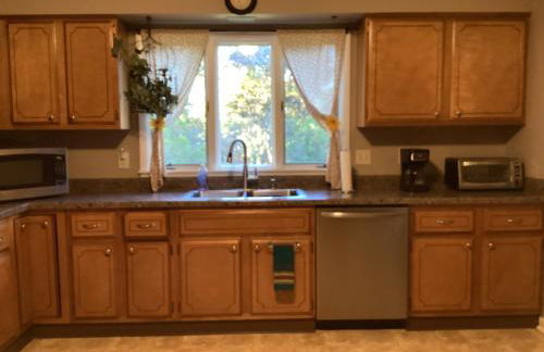 Family friendly spacious with jacuzzi & fireplace! - Foto 10