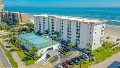 Oversized condo Beach Oasis 601 Gorgeous Ocean front with spectacular views - Photo 2