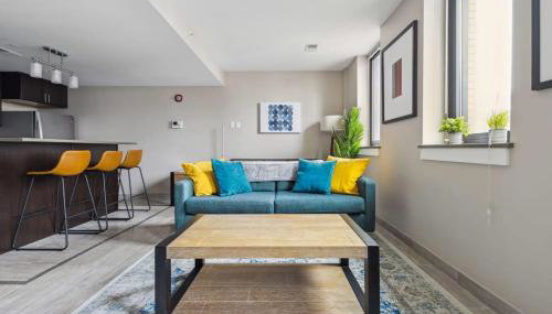 2BR Executive Downtown Apartment by ENVITAE - Foto 3