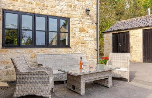 Spacious farmhouse with stunning valley views - Foto 24