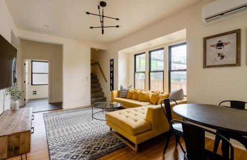 Stay Portland - Restored Farmhouse & Backyard Tiny House Village - Photo 17