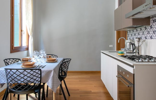 Rialto Bridge Lovely Apartment - Photo 1