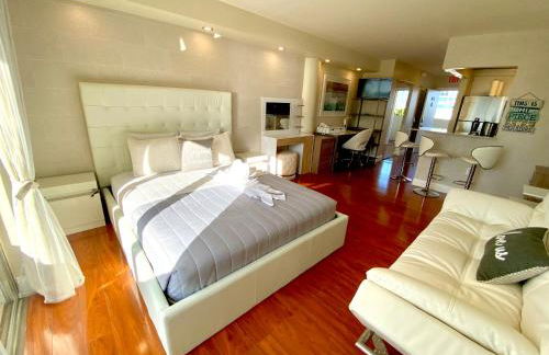 Modern waterfront apartment with Miami Skyline view, free parking 5 mins drive to Miami Beach - Foto 27
