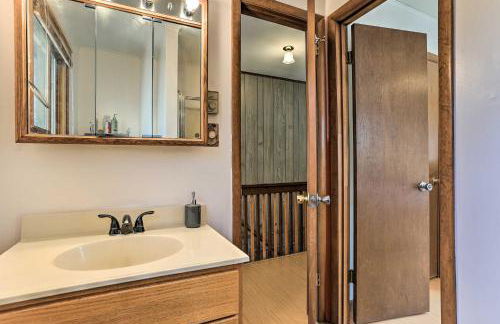 Game Room, Fire Pit Family-Friendly Poconos Haven - Foto 22