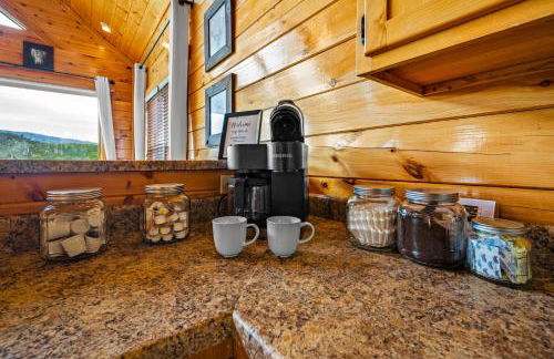 Epic Mountain Views, Hot Tub, Game Room, Sleeps 10 - Foto 14