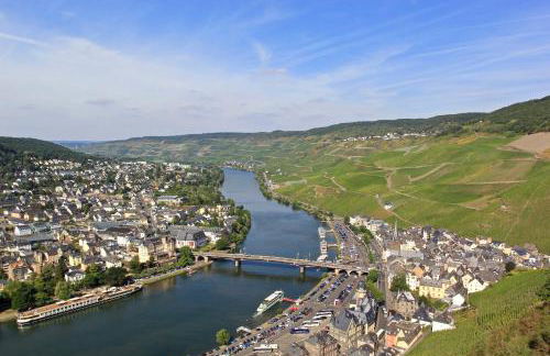 Bernkasteler Moselpanorama - Foto 26