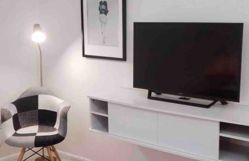 LOCATION! Apartment in Coconut Grove with parking - Foto 4