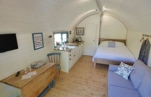 Orchard Farm Luxury Glamping and Campsite - Photo 18