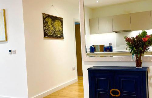 Urban Gateway Spacious Apartment with free parking - Photo 8