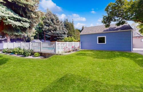 Farmhouse Minus the Farm - Foto 29