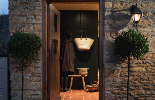 The Little Barn - Photo 35