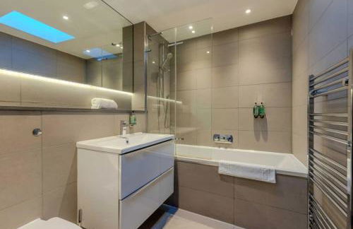 Dragon Suites - Edinburgh City Centre 2 Bed Apartment - Foto 9