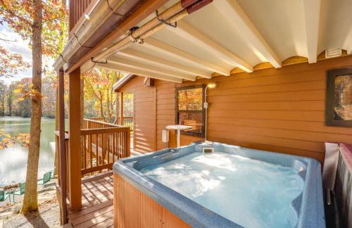 Hocking Hills Lake Gem with Hot Tub, Dock, 100 Acres - Foto 4