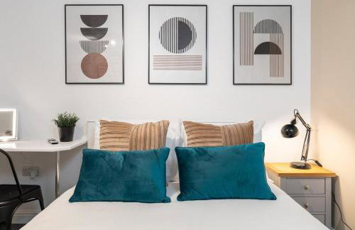 Luxury Lower-Level One Bed Apt - Foto 7