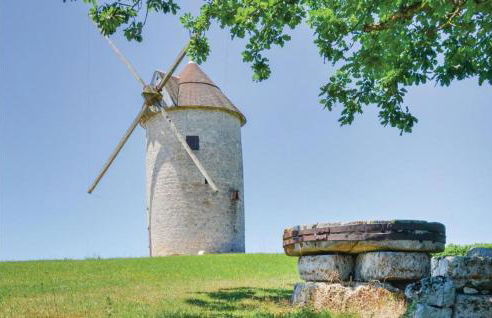 Moulin à vent restauré et classé meublé de tourisme - Foto 1