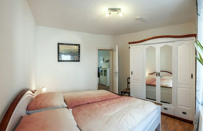 Holiday Home on the Edge of the Forest - Photo 2