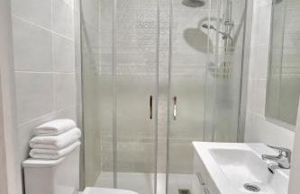 Apartaestudio con Diseño y Comodidad -Zona IFEMA - Foto 13