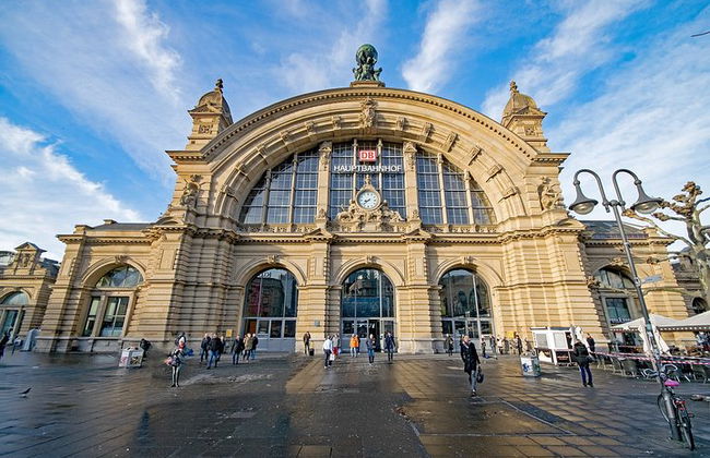 Layover in Frankfurt a Private Tour with a local: Best Highlights of Frankfurt - Photo 5