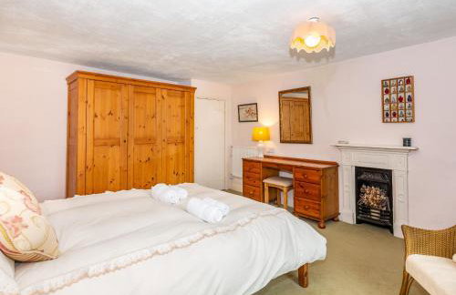 Corner House - Photo 19