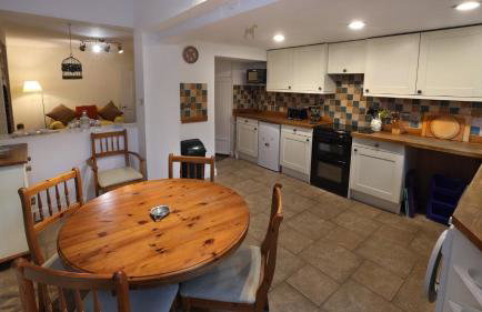 Charming 2BR Edwardian House in Market Town - Foto 2