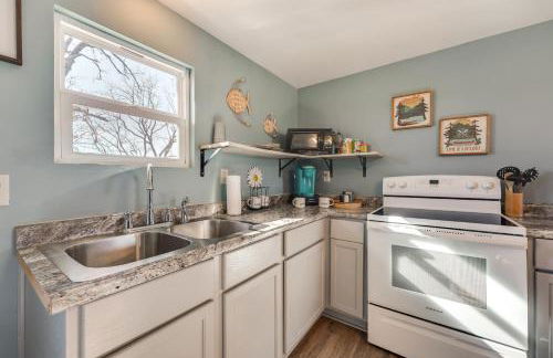 3 Mi to Table Rock Lake! Cozy Ozark Apartment - Foto 9