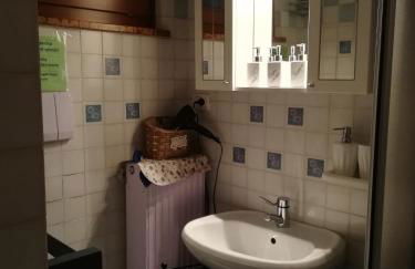 Casetta next to the Creek Dino Buzzati - Photo 19