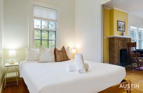 Charming Vintage House in Zilker with Hot Tub and Parking - Foto 36