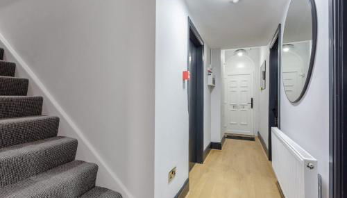 Ashton Getaway Sleeps 14 Free Parking - Foto 4