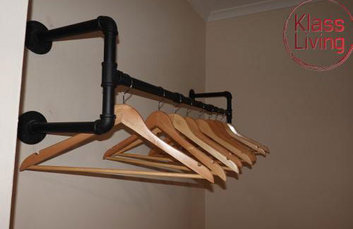 One Bedroom Apartment by Klass Living Serviced Accommodation Blantyre - Welsh Drive Apartment with Wifi - Photo 25