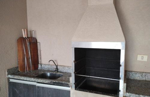 CASA - 3 quartos com ar - 2 banheiros - garagem para 2 carros - Foto 34