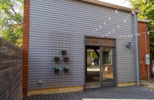 Gorgeous 5BR Storefront Home ABODEbucks - Foto 48