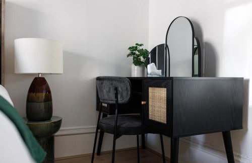 Flatzy - City Centre Mansion 2, Sleeps 22, 4 Baths - Foto 25