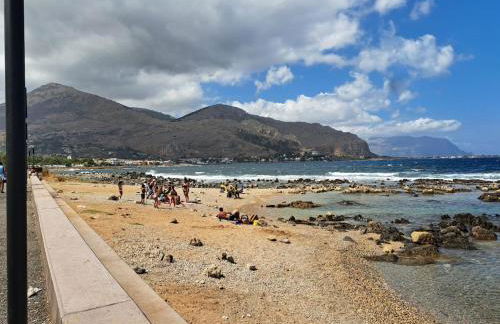 Casa MiRo - Affitti Brevi Sferracavallo - Foto 34