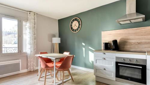 L'Émeraude de la Cité - Netflix - Clim - Proche Cité - Photo 5