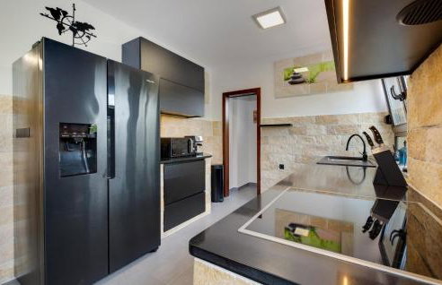 Awesome Home In Igrisce With Wifi - Foto 6