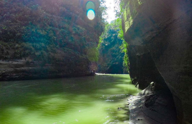 Rafting in the Canyon of the Güejar River - Photo 5