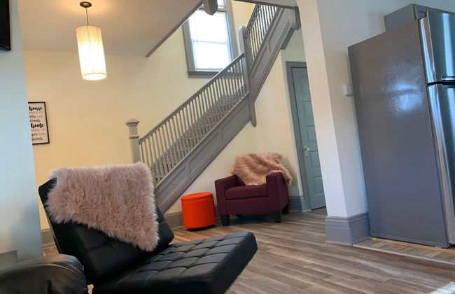 The Iron Scow - With Private Yard & Parking, Near Falls & Casino by Niagara Hospitality - Foto 14