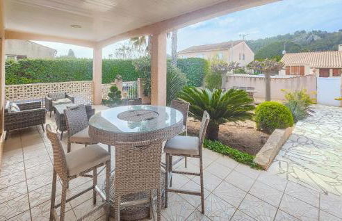 Nice Home In Cessenon Sur Orb - Flh677 - Foto 16