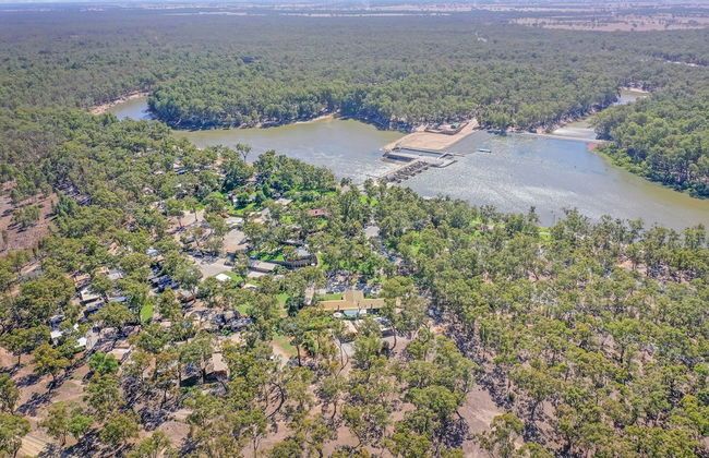 Torrumbarry Weir Holiday Park - Photo 45