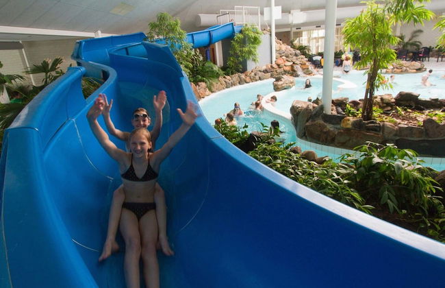 Great Villa With Luxurious Terrace, Near Roermond - Photo 9